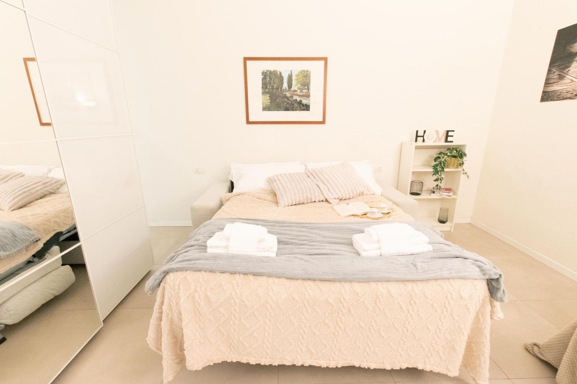 Luxury Apartment Near Duomo Italia 38 Mailand Exterior foto