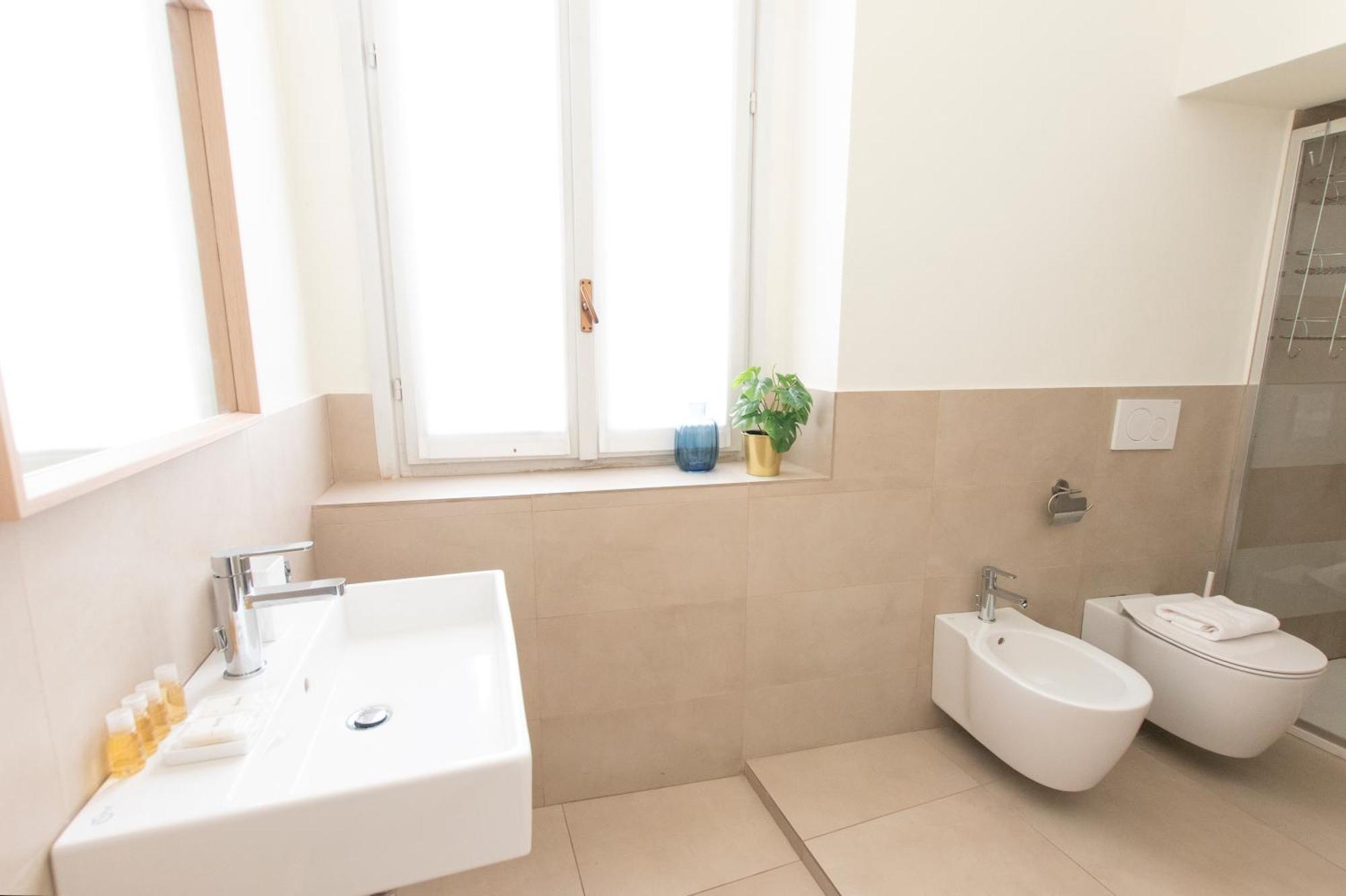 Luxury Apartment Near Duomo Italia 38 Mailand Exterior foto